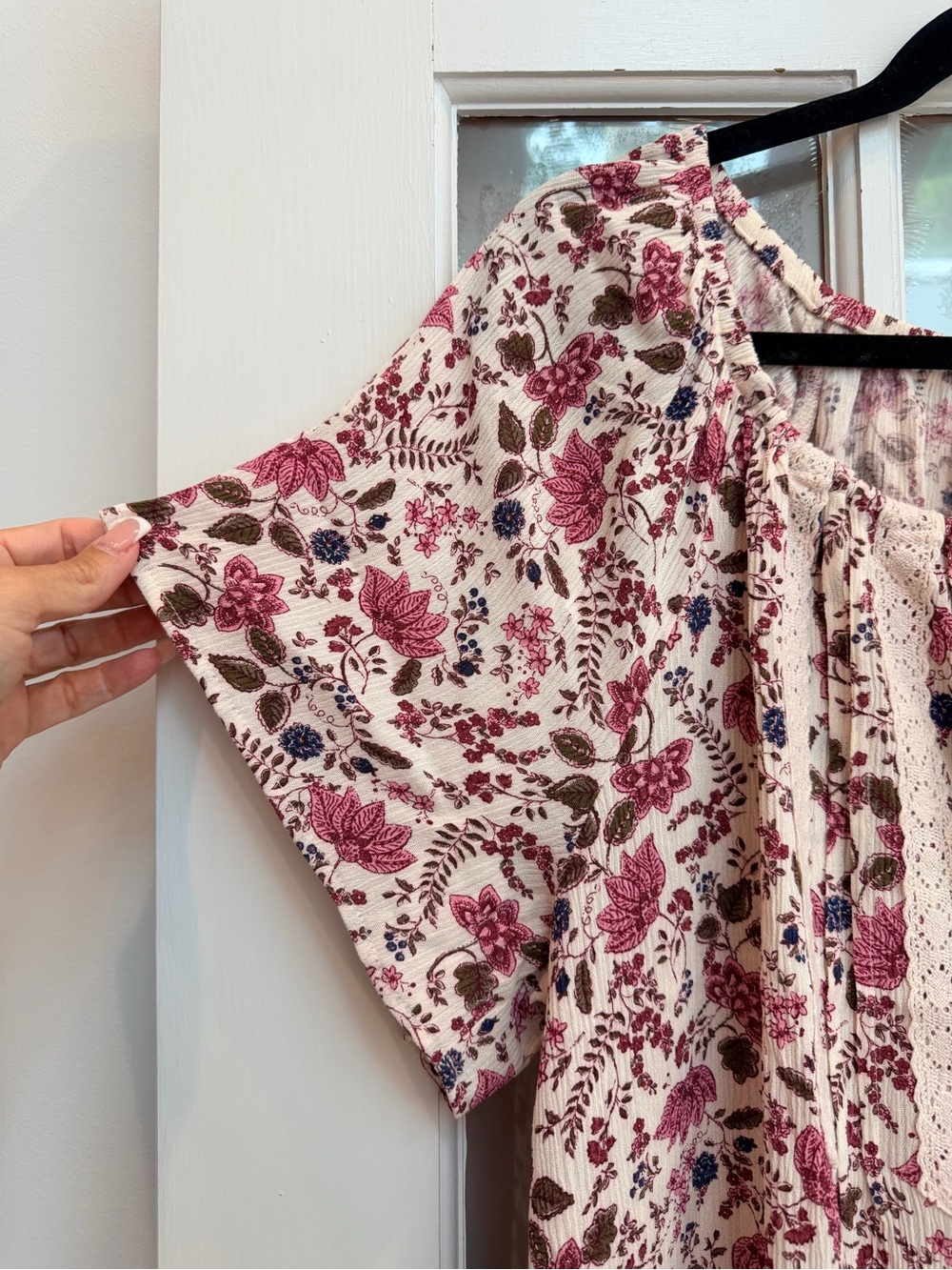 Torrid Cottagecore Crinkle Gauze Flutter Sleeve Feminine Floral Top Size Large L - Picture 7 of 14